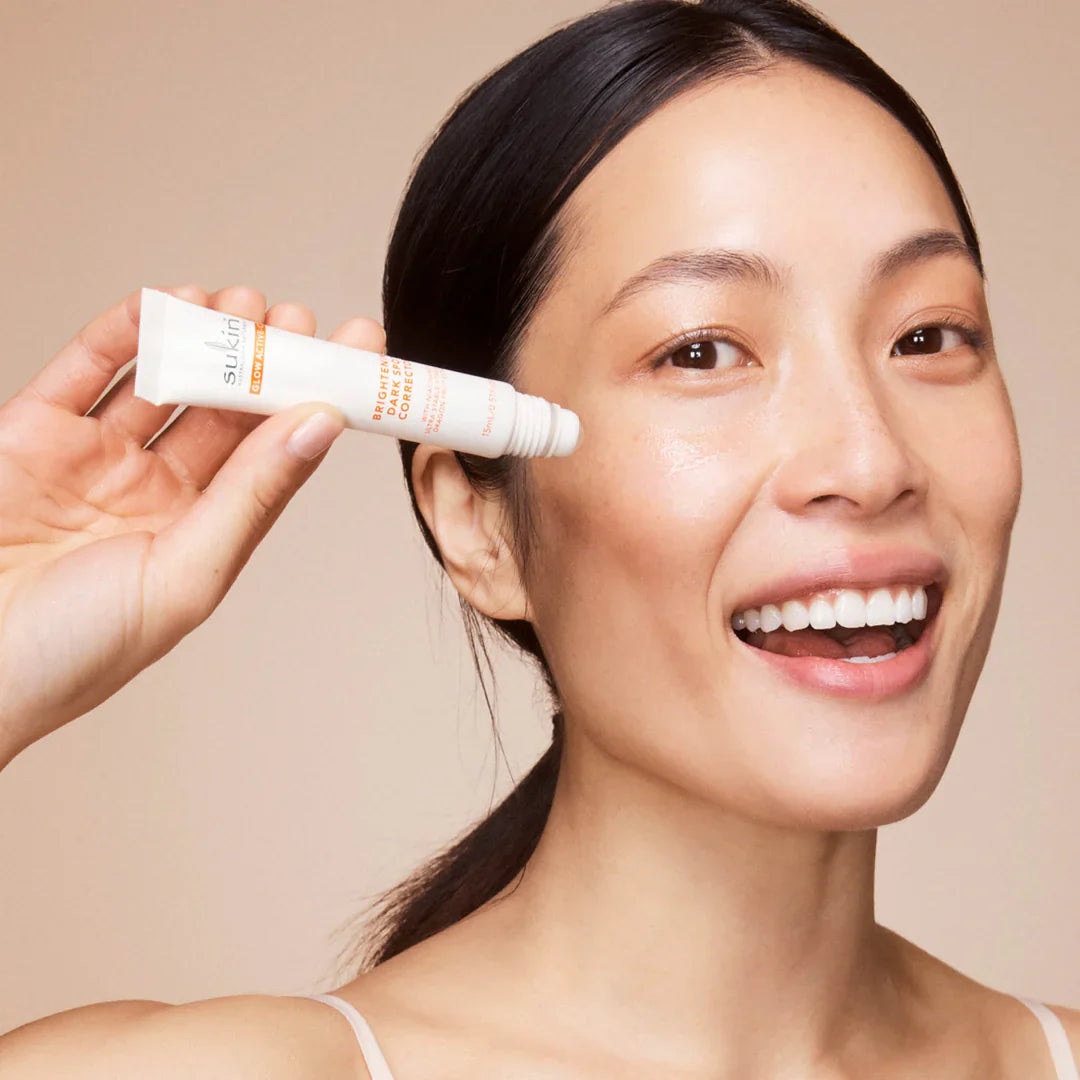 VITAMIN C DARK SPOT CORRECTOR | GLOW ACTIVE-C | 15 ML