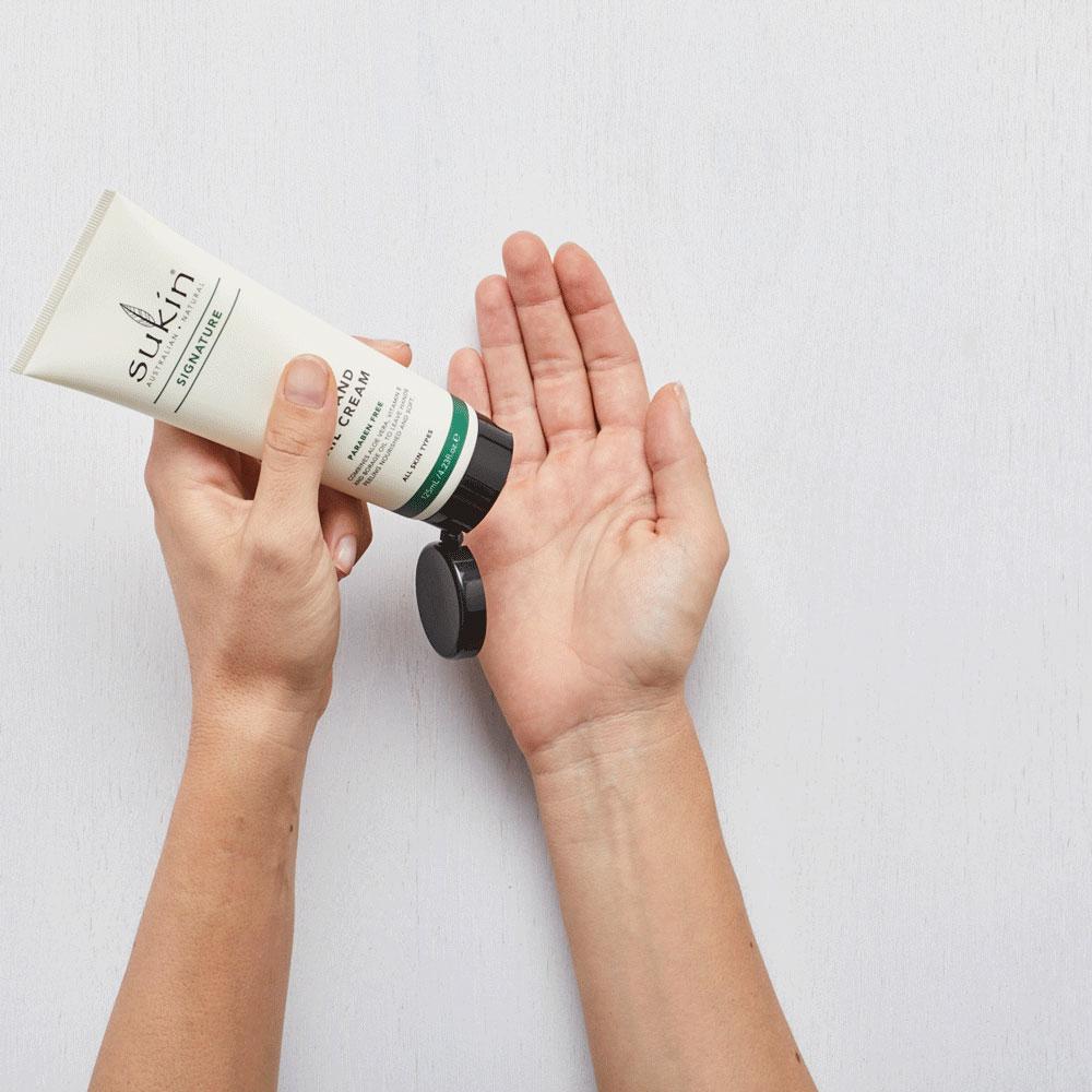 Hand &amp; Nail Cream Tube | Signature - Sukin Naturals USA